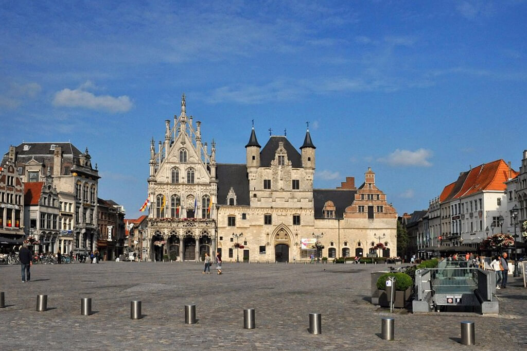 Mechelen town centre