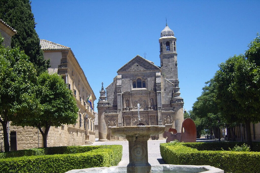 Plaza Vazquez de Molina